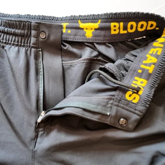 Under Armour | Project Rock Woven Cargo Pants - Black | Size L - Picture 6 of 11